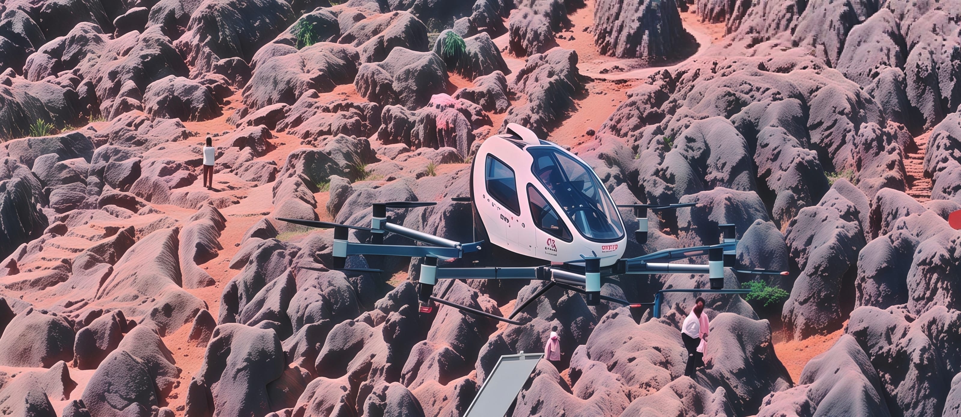 Un drone passeggeri bianco sorvola le rocce rosse della foresta di pietra di Xingwen; sotto, alcune persone sul sentiero.